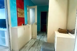 квартира за адресою Хотинська вул., 12