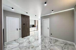 квартира по адресу Степана Бандеры ул., 79
