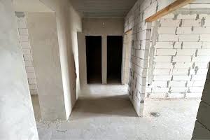 квартира за адресою Романа Шухевича, 8/2