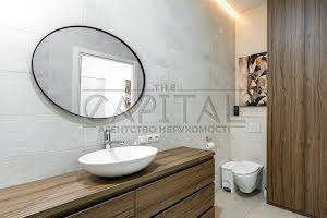 комерційна за адресою Кловський узвіз (Кловський), 7a