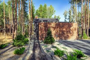 будинок за адресою Лебедівка