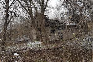 участок по адресу Комарова, 22