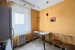 квартира за адресою Покровська вул., 151