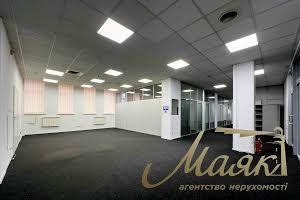комерційна за адресою Героїв Космосу вул., 4