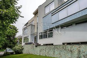 коммерческая по адресу Криворожская ул., 11