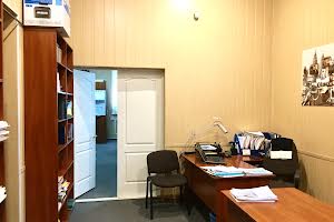 комерційна за адресою Степана Тельги, 65