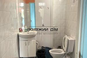 комерційна за адресою Олександра Мишуги вул., 9А