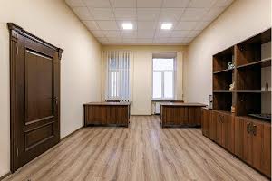 коммерческая по адресу Стрыйская ул., 6