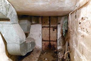 коммерческая по адресу Юрия Олеши ул., 11