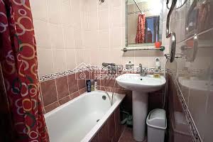 квартира за адресою Поздовжня вул., 3б