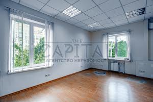 комерційна за адресою Оболонська вул., 21