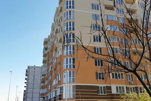 квартира за адресою 1-го Травня вул., 42 Б