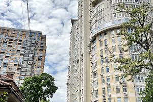 квартира по адресу Французский бульв., 22