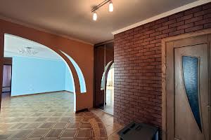 квартира за адресою Степана Бандери вул., 7