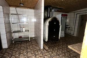 комерційна за адресою Урочище Крамниця, 1