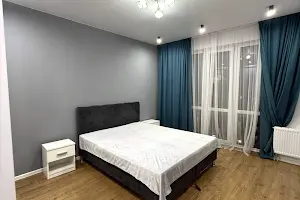 квартира по адресу Угорская ул., 12