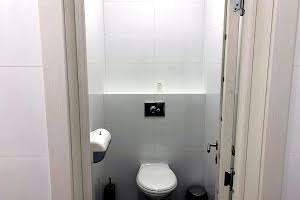 комерційна за адресою Київ, Кловський узвіз (Кловський), 7