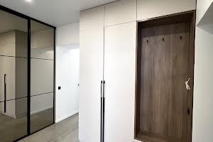квартира за адресою Височана вул., 18