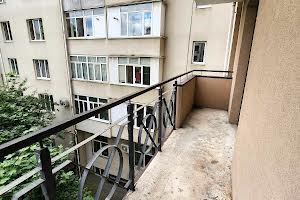 квартира за адресою Залізнична вул., 49