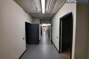 коммерческая по адресу Зоологическая ул., 5
