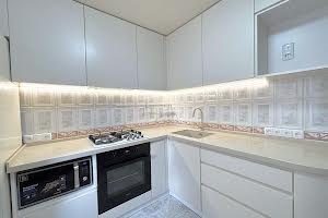 квартира за адресою Савкіна вул., 6