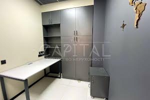 комерційна за адресою Набережно-Хрещатицька вул., 60