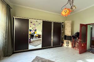 квартира за адресою Августина Волошина вул., 45