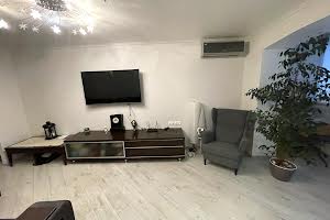 квартира по адресу Рабочая ул., 75