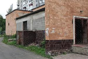 коммерческая по адресу вул. Короленка, 5