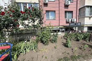коммерческая по адресу Юності ул., 3