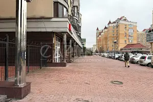 комерційна за адресою Оболонська набережна вул., 7