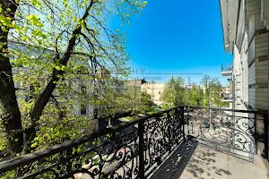 комерційна за адресою Ярославів Вал вул., 38