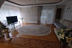 дом по адресу Центральна