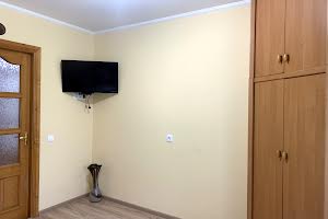 квартира за адресою Багряного Івана вул., 53