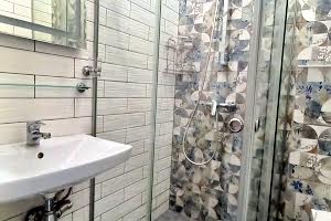 квартира за адресою Лоцманський узвіз, 9д