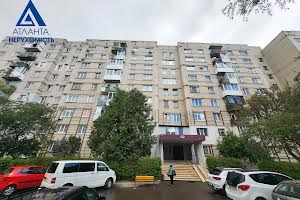 квартира за адресою Молоді просп., 8а