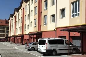 квартира за адресою Героїв Крут вул., 3