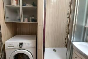 квартира за адресою Космонавтів, 68а