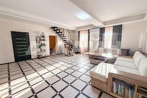 будинок за адресою Бородинська вул., 555