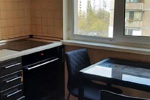 квартира за адресою Теодара Драйзера, 8а