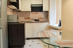 квартира за адресою Космонавтів вул., 20