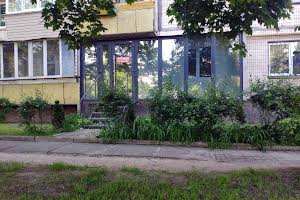 комерційна за адресою Олександра Архипенка вул. (Мате Залки), 10
