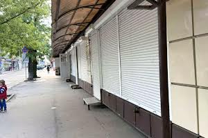комерційна за адресою Соборна вул., 1