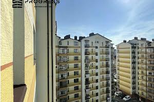 квартира за адресою Олександра Довженка вул., 23а