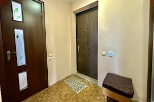 квартира за адресою Михайла Лушпи просп., 40