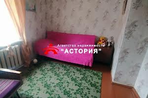 будинок за адресою Приярна вул., 1