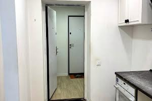 комерційна за адресою Білокур вул. (Курська), 8а