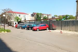комерційна за адресою Середньофонтанська вул., 19 Г
