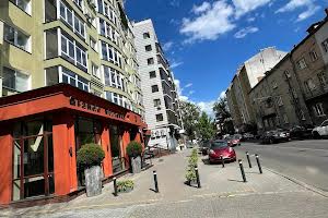 квартира за адресою Михайла Мулика вул. (Гаркуші), 23