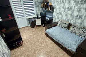 квартира за адресою Озерна вул. (Червоних Майовщиків), 37